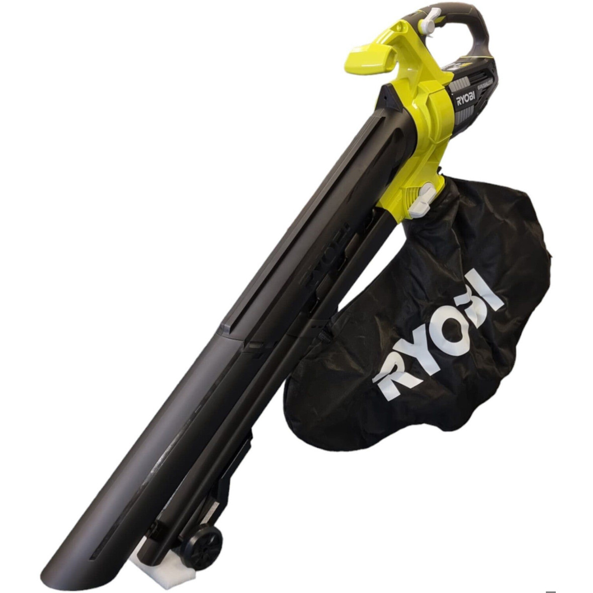 Ryobi ONE+ 18V Akku Laubsauger mit 7,56 m³/min, inklusive 1x 1,5 Ah Akku und Ladegerät Ryobi ONE+ 18V Akku Laubsauger mit 7,56 m³/min, inklusive 1x 1,5 Ah Akku und Ladegerät